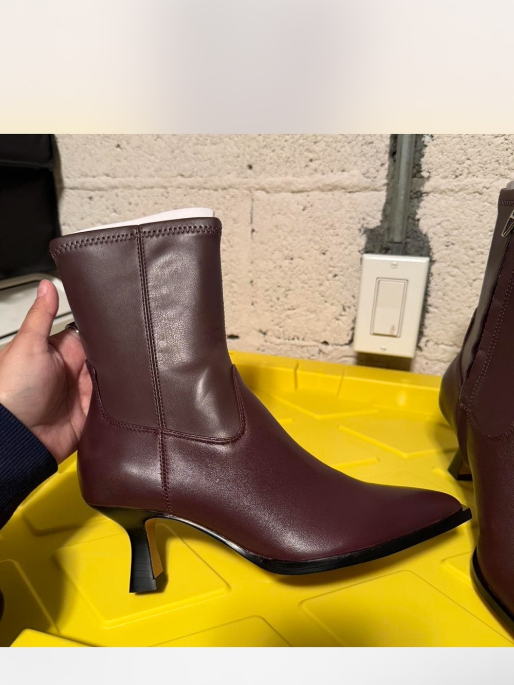 Dolce Vita Wine Arya Boots - Picture 3 of 8